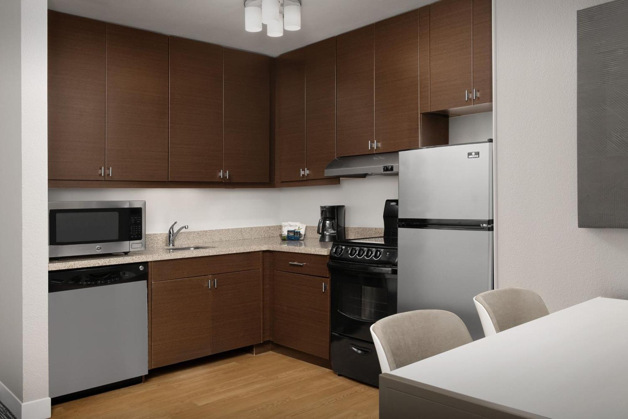 Towneplace Suites By Marriott Cheyenne Southwest/Downtown Area Bagian luar foto