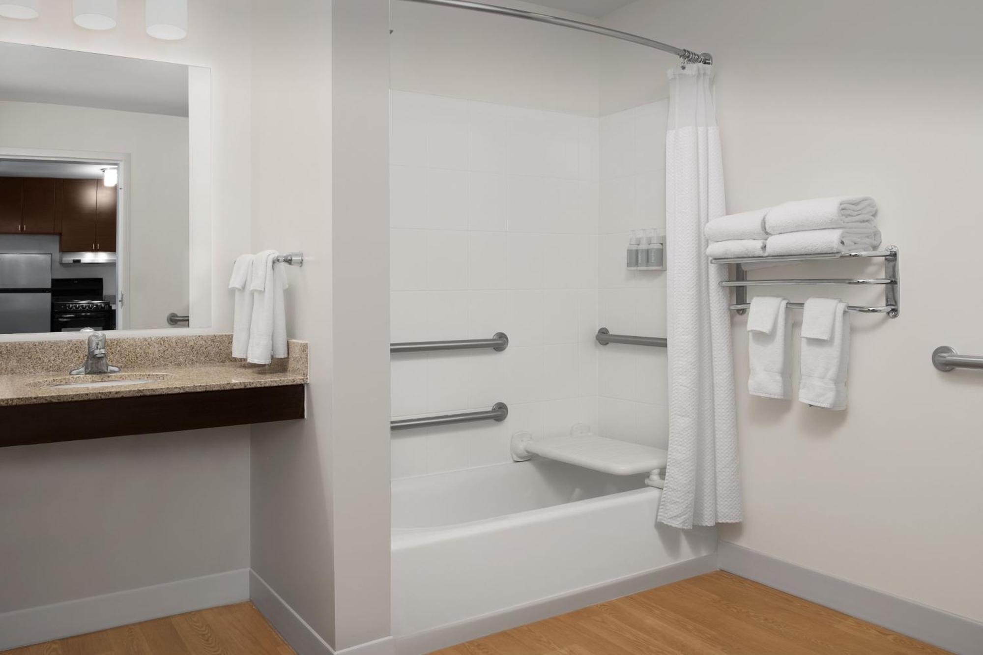 Towneplace Suites By Marriott Cheyenne Southwest/Downtown Area Bagian luar foto
