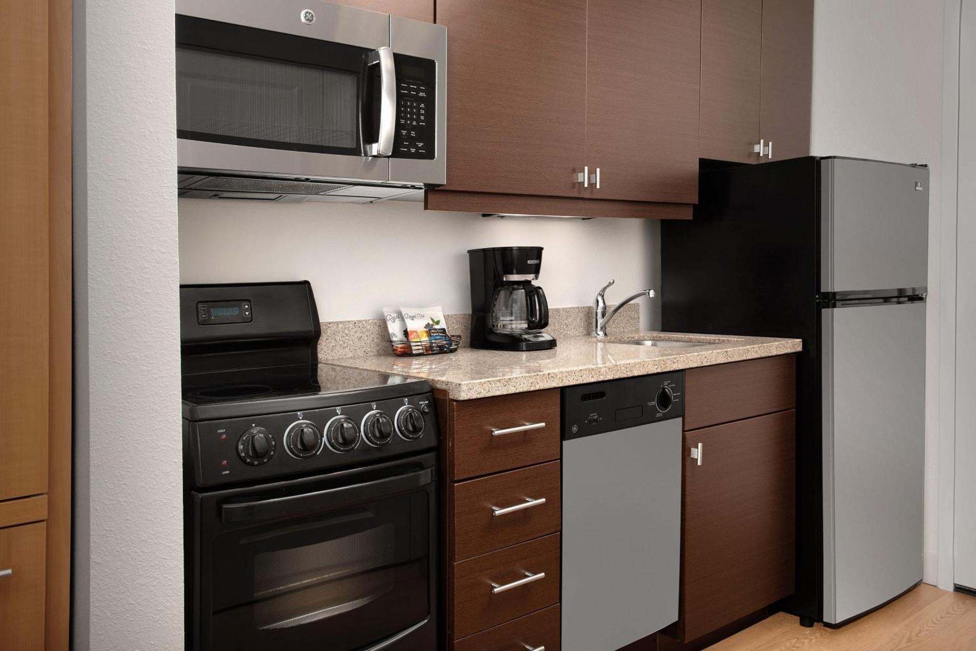 Towneplace Suites By Marriott Cheyenne Southwest/Downtown Area Bagian luar foto