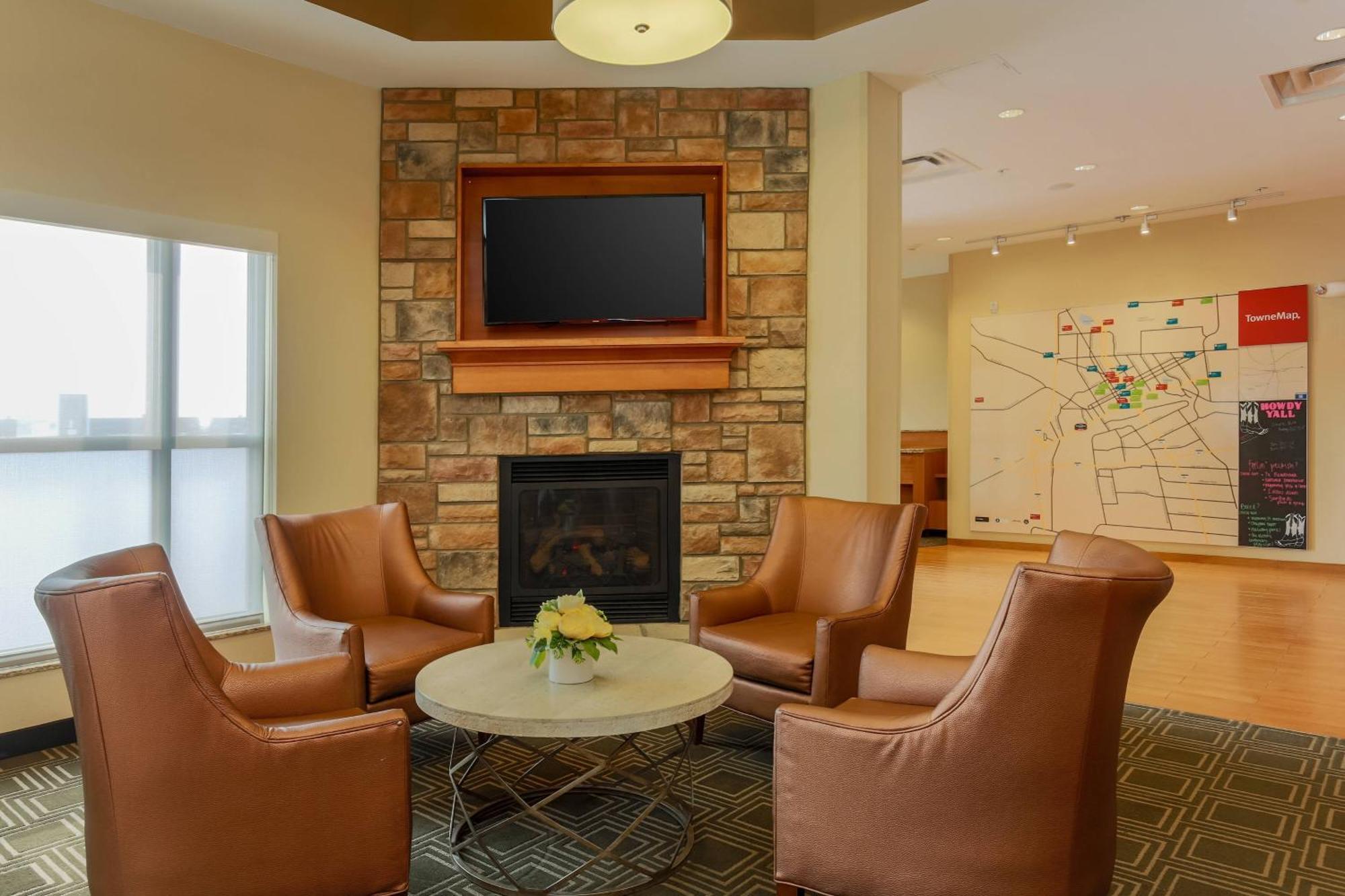 Towneplace Suites By Marriott Cheyenne Southwest/Downtown Area Bagian luar foto